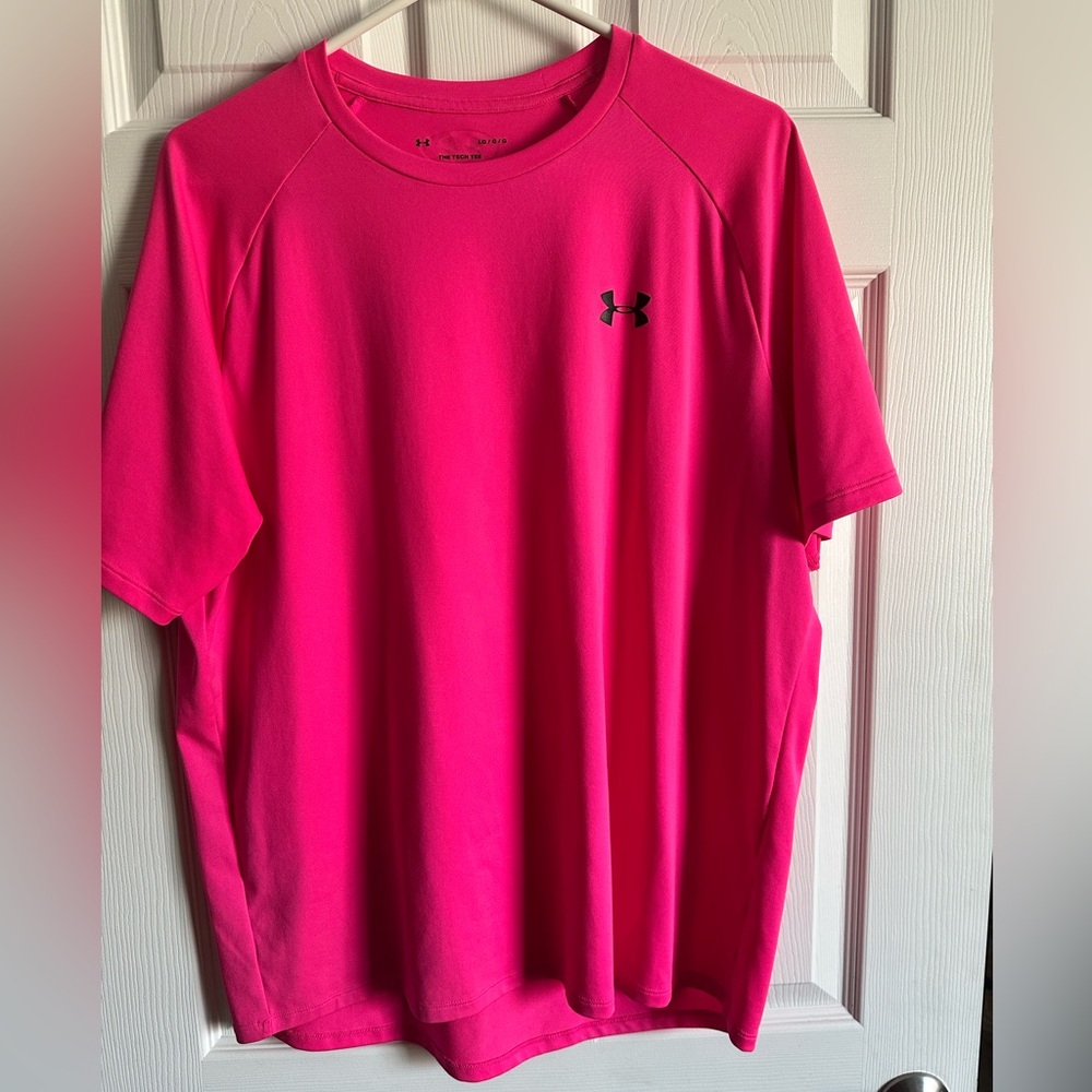 Under armour large tshirt